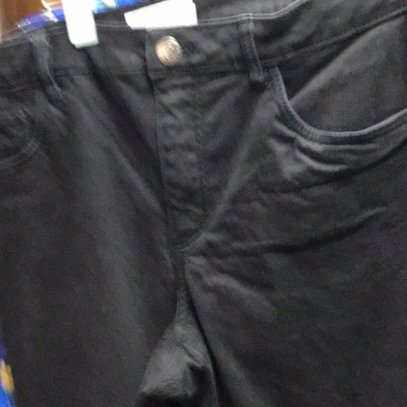 Sharon Bundle - Picture 9 of 9